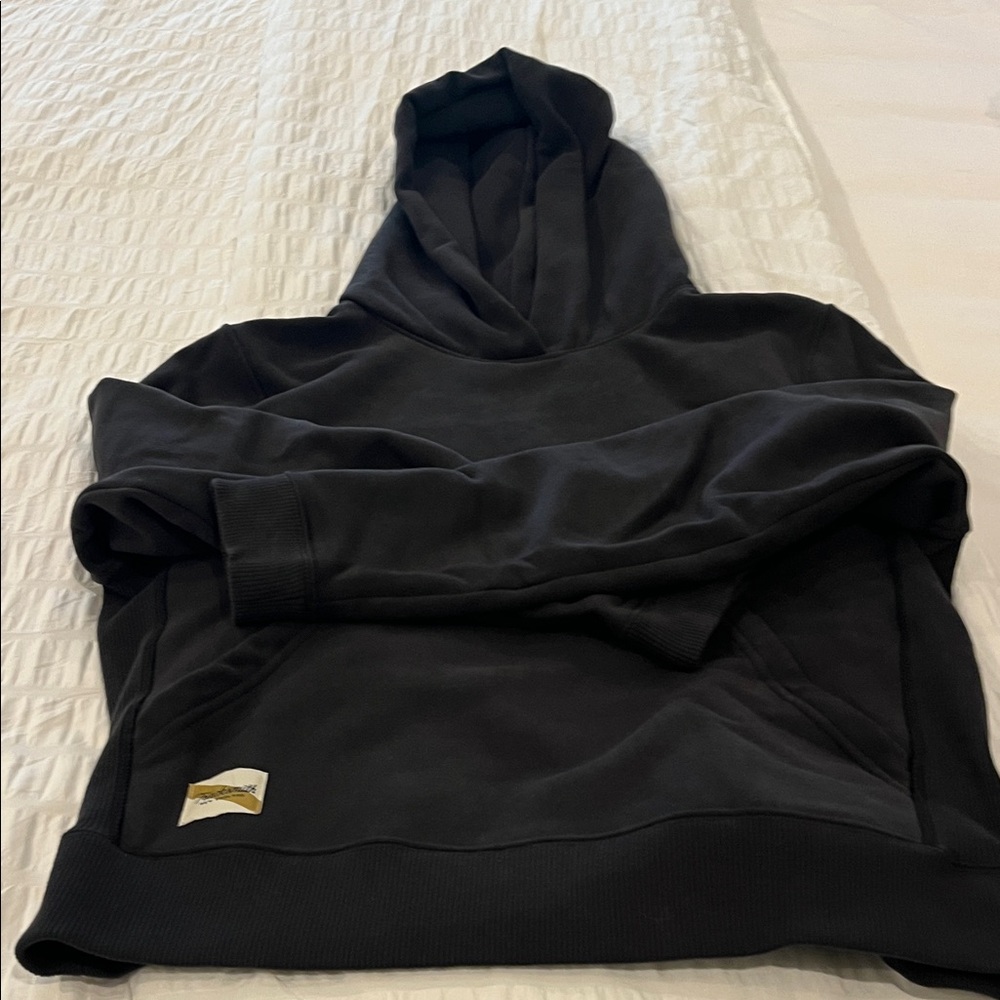Tracksmith Black Hoodie Sweatshirt lightly worn size medium